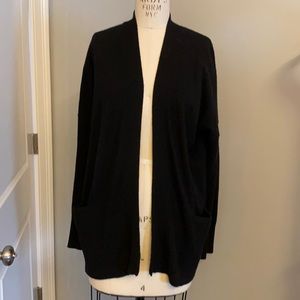 Vince cashmere open cardigan in black. Size XS. Front pockets.